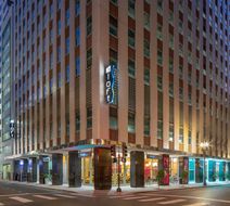 aloft New Orleans Downtown Exterior