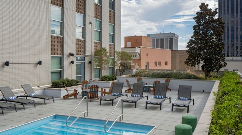 <b>aloft New Orleans Downtown Pool</b>. Images powered by <a href="https://www.leonardoworldwide.com/" title="Leonardo Worldwide" target="_blank">Leonardo</a>.