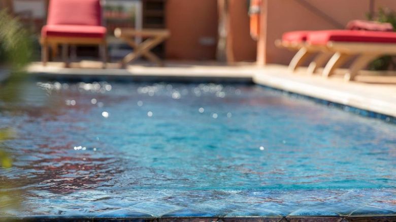 <b>Cappuccino Pool</b>. Images powered by <a href="https://www.leonardoworldwide.com/" title="Leonardo Worldwide" target="_blank">Leonardo</a>.