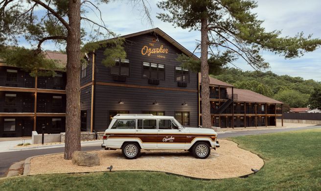 The Ozarker Lodge Exterior