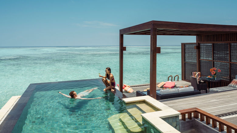<b>Four Seasons Resort at Kuda Huraa Room</b>. Images powered by <a href="https://www.leonardoworldwide.com/" title="Leonardo Worldwide" target="_blank">Leonardo</a>.