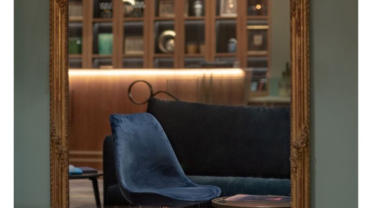 Lyric Opera Hotel Paris Lobby