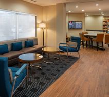TownePlace Stes by Marriott Clarksville Lobby