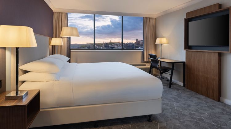 Delta Hotels Bristol City Centre Room