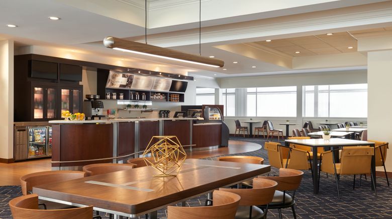 <b>Courtyard by Marriott Ottawa Downtown Restaurant</b>. Images powered by <a href="https://www.leonardoworldwide.com/" title="Leonardo Worldwide" target="_blank">Leonardo</a>.