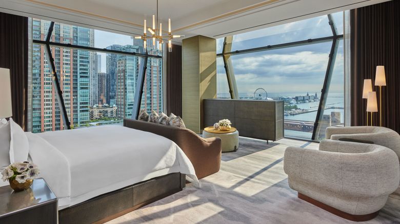 <b>The St. Regis Chicago Suite</b>. Images powered by <a href="https://www.leonardoworldwide.com/" title="Leonardo Worldwide" target="_blank">Leonardo</a>.
