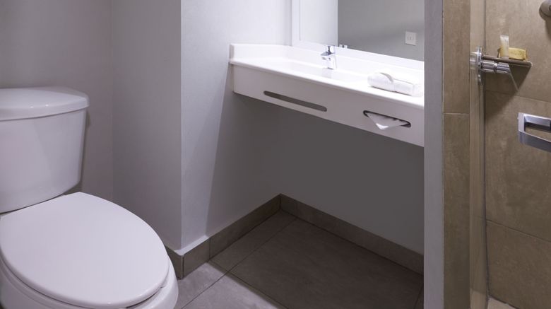 <b>City Express Junior-Marriott Consulado Room</b>. Images powered by <a href="https://www.leonardoworldwide.com/" title="Leonardo Worldwide" target="_blank">Leonardo</a>.