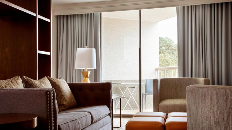 Raleigh Marriott Crabtree Valley Suite