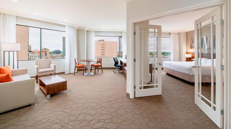 <b>Delta Hotels Regina Suite</b>. Images powered by <a href="https://www.leonardoworldwide.com/" title="Leonardo Worldwide" target="_blank">Leonardo</a>.