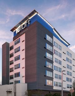 Aloft by Marriott Orlando at SeaWorld
