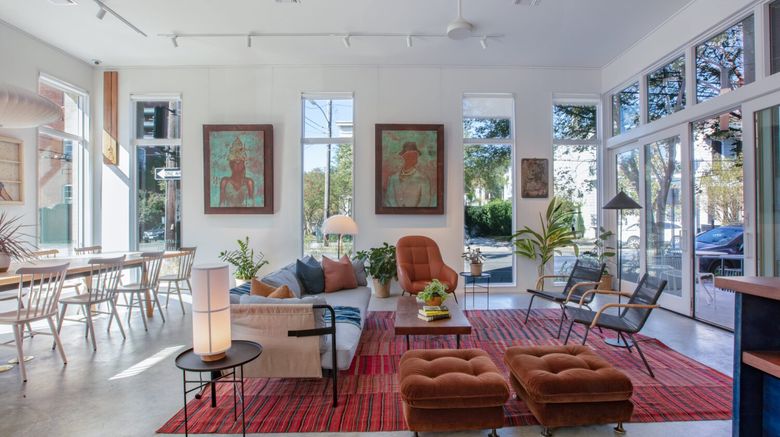 <b>Travelers New Orleans Lobby</b>. Images powered by <a href="https://www.leonardoworldwide.com/" title="Leonardo Worldwide" target="_blank">Leonardo</a>.