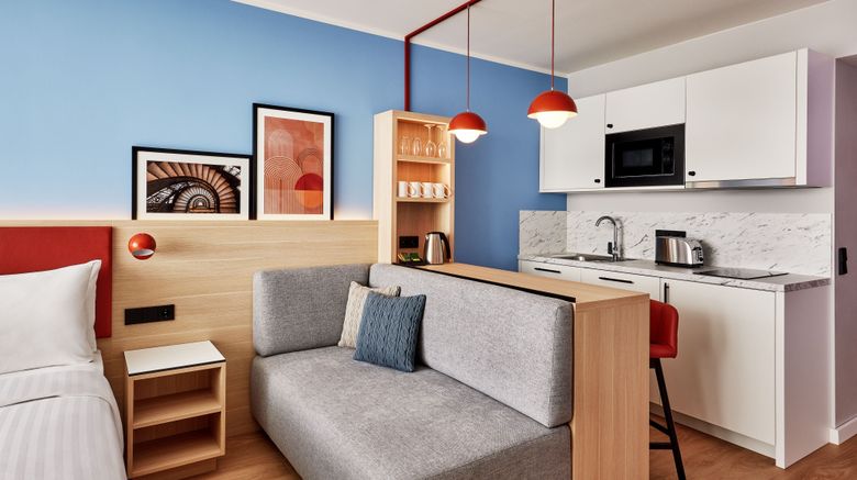 <b>Residence Inn Munich Central Room</b>. Images powered by <a href="https://www.leonardoworldwide.com/" title="Leonardo Worldwide" target="_blank">Leonardo</a>.