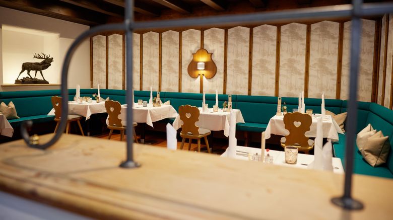 <b>Arabella Jagdhof Resort Restaurant</b>. Images powered by <a href="https://www.leonardoworldwide.com/" title="Leonardo Worldwide" target="_blank">Leonardo</a>.