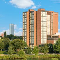 Courtyard by Marriott Boston Cambridge