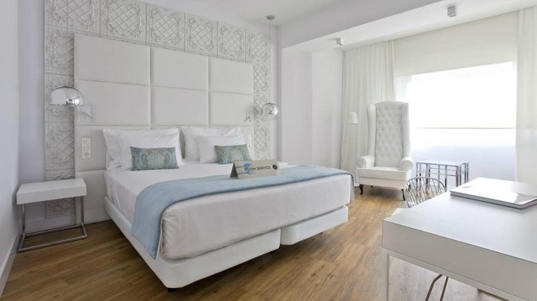 <b>Hotel Tres Reyes Room</b>. Images powered by <a href="https://www.leonardoworldwide.com/" title="Leonardo Worldwide" target="_blank">Leonardo</a>.