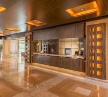 Hotel Cordoba Center Lobby