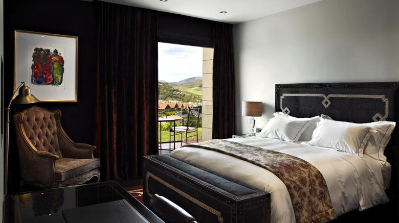 <b>Castillo De Gorraiz Hotel Room</b>. Images powered by <a href="https://www.leonardoworldwide.com/" title="Leonardo Worldwide" target="_blank">Leonardo</a>.