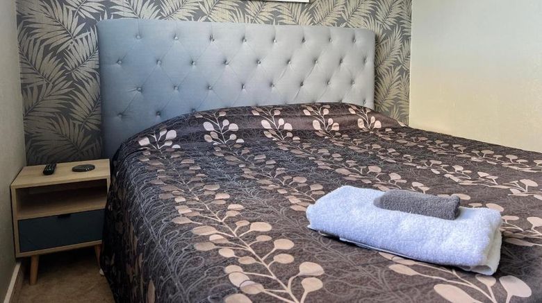 <b>Surrey Court Motel Room</b>. Images powered by <a href="https://www.leonardoworldwide.com/" title="Leonardo Worldwide" target="_blank">Leonardo</a>.