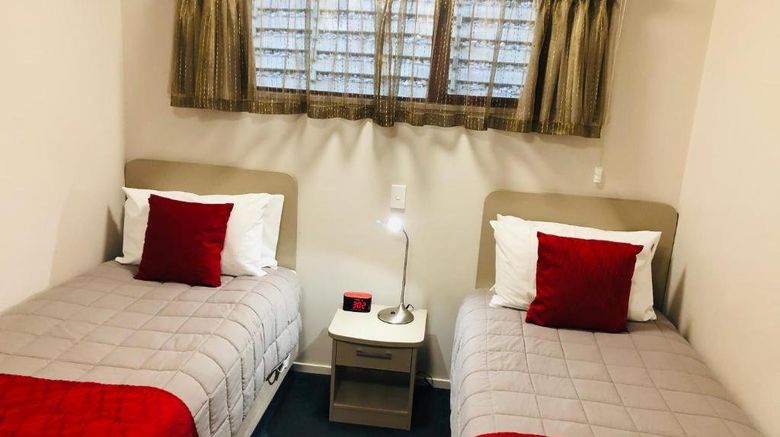 <b>Asure Scenic Route Motor Lodge Suite</b>. Images powered by <a href="https://www.leonardoworldwide.com/" title="Leonardo Worldwide" target="_blank">Leonardo</a>.