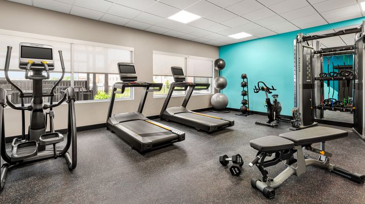 Candlewood Suites Mission East Health Club