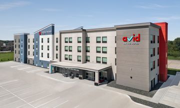 avid hotels Mission East