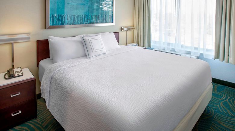 <b>Willow Grove Suites Room</b>. Images powered by <a href="https://www.leonardoworldwide.com/" title="Leonardo Worldwide" target="_blank">Leonardo</a>.