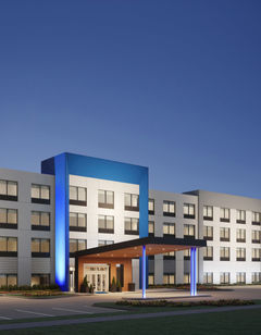 Holiday Inn Exp Suites DFW Arpt Euless