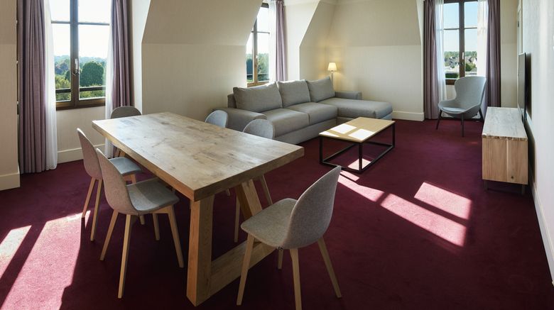<b>Hotel Paris Marne-la-Vallee Suite</b>. Images powered by <a href="https://www.leonardoworldwide.com/" title="Leonardo Worldwide" target="_blank">Leonardo</a>.