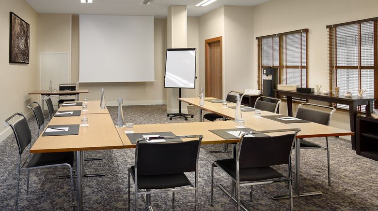 <b>Hotel Paris Marne-la-Vallee Meeting</b>. Images powered by <a href="https://www.leonardoworldwide.com/" title="Leonardo Worldwide" target="_blank">Leonardo</a>.