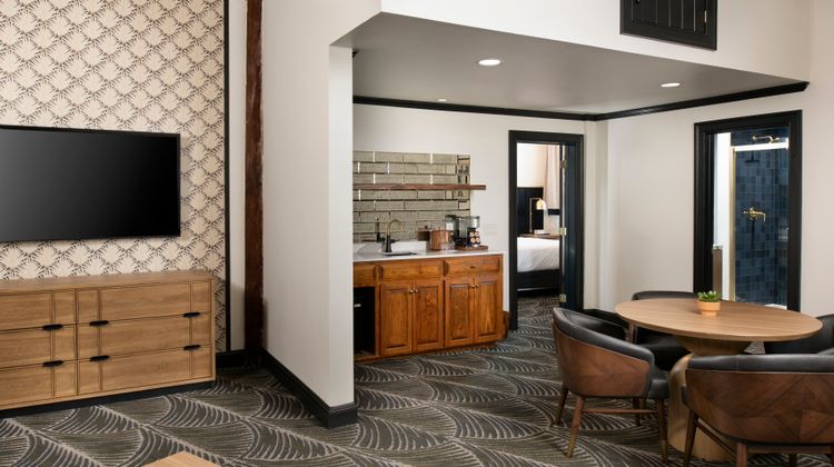 The Ansonborough Charleston Suite