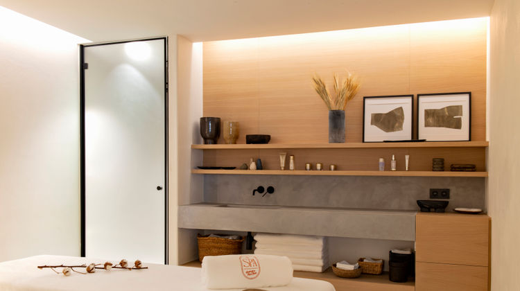 Auberge de Pere Bise Spa