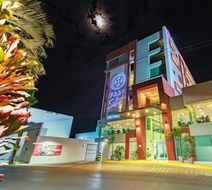Hotel Fray Select Exterior