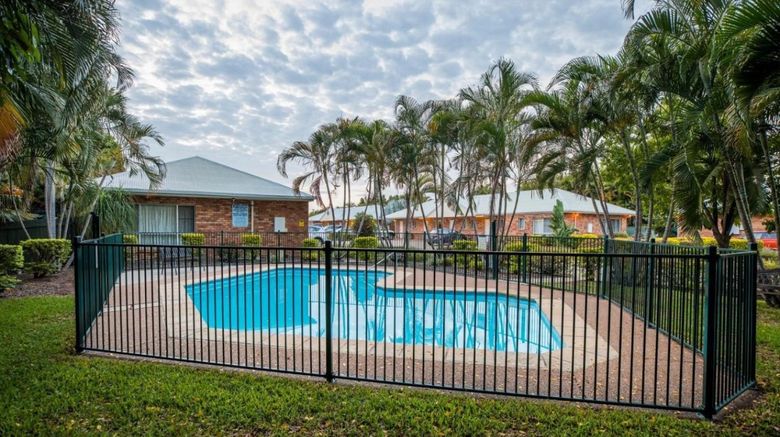 <b>Emerald Maraboon Motor Inn Pool</b>. Images powered by <a href="https://www.leonardoworldwide.com/" title="Leonardo Worldwide" target="_blank">Leonardo</a>.