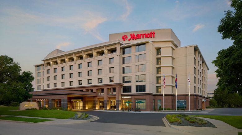 Denver Airport Marriott At Gateway Park Exterior. Images powered by <a href="https://www.leonardoworldwide.com" target="_blank" rel="noopener">Leonardo</a>.