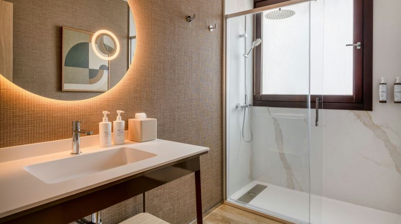 <b>AC Hotel Cartagena Room</b>. Images powered by <a href="https://www.leonardoworldwide.com/" title="Leonardo Worldwide" target="_blank">Leonardo</a>.