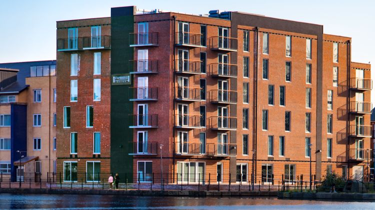 Staybridge Suites Cardiff Exterior