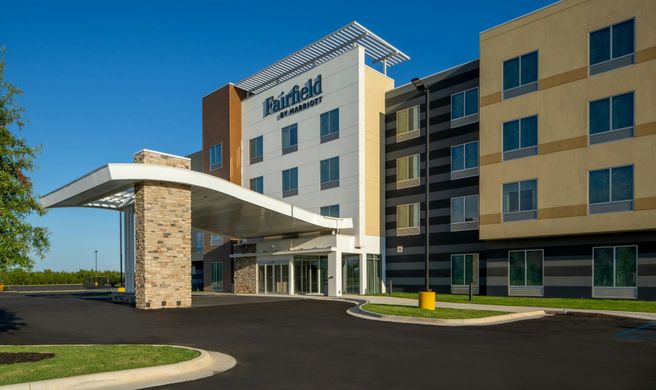 Fairfield Inn & Suites Marriott Exterior