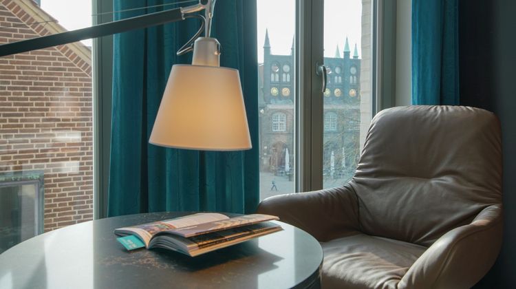 Motel One Hamburg-Altona Room