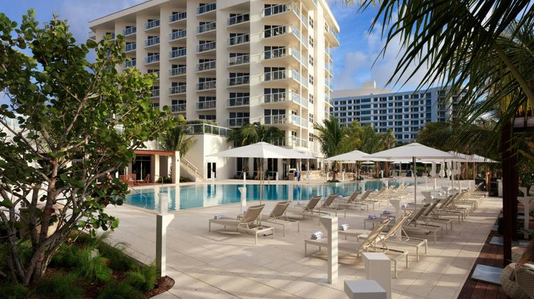 Fort Lauderdale Marriott Pompano Beach Pool