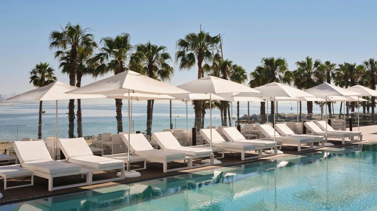 W Barcelona Pool