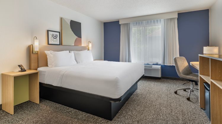 Spark by Hilton La Crosse Onalaska Room