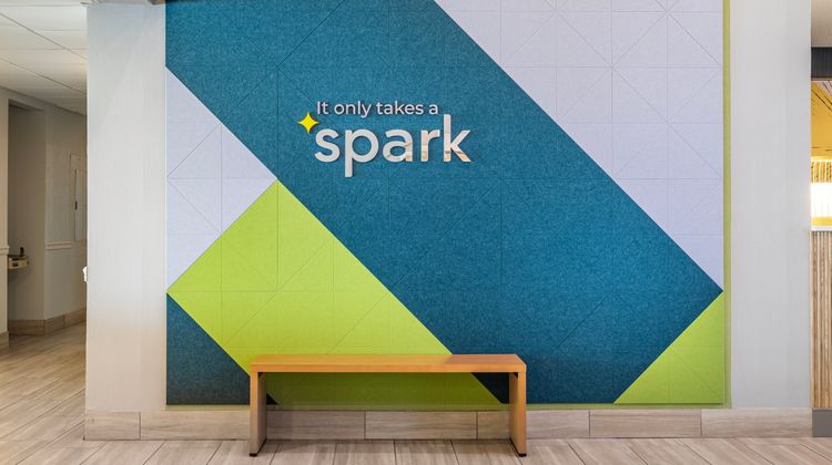 Spark by Hilton La Crosse Onalaska Lobby