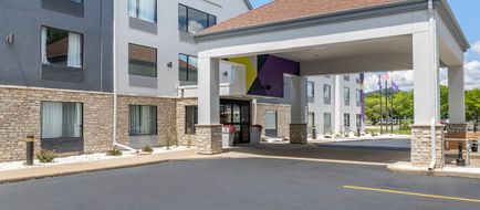 Spark by Hilton La Crosse Onalaska Exterior