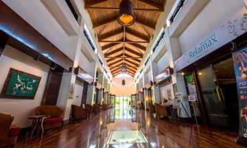 Livemax Amms CanNa Resort Villa
