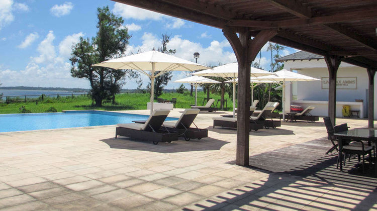 Livemax Amms CanNa Resort Villa Lobby