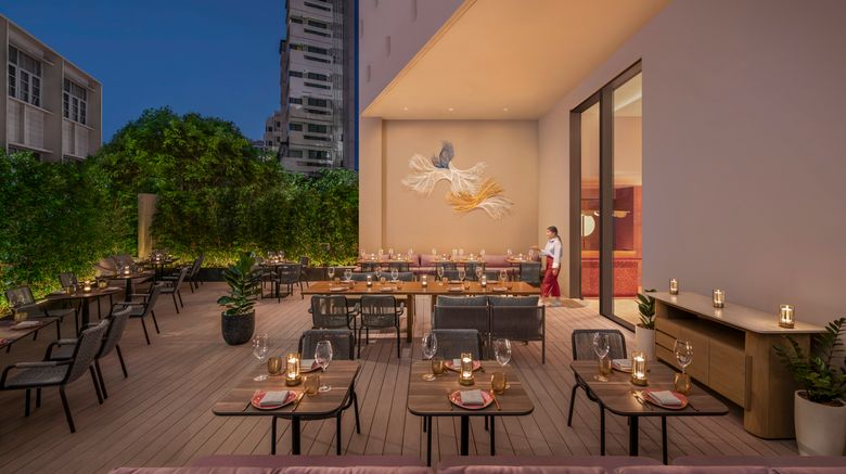 <b>KROMO Bangkok, Curio Collection by Hilto Restaurant</b>. Images powered by <a href="https://www.leonardoworldwide.com/" title="Leonardo Worldwide" target="_blank">Leonardo</a>.