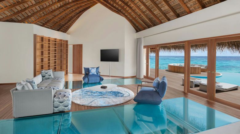 <b>W Maldives Room</b>. Images powered by <a href="https://www.leonardoworldwide.com/" title="Leonardo Worldwide" target="_blank">Leonardo</a>.