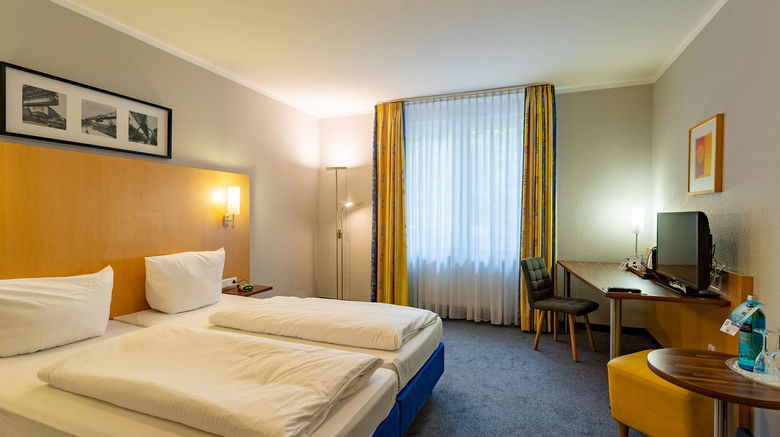 <b>Waldhotel Eskeshof Room</b>. Images powered by <a href="https://www.leonardoworldwide.com/" title="Leonardo Worldwide" target="_blank">Leonardo</a>.