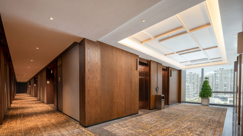 <b>Hilton Garden Inn SZV Kunshan Lobby</b>. Images powered by <a href="https://www.leonardoworldwide.com/" title="Leonardo Worldwide" target="_blank">Leonardo</a>.