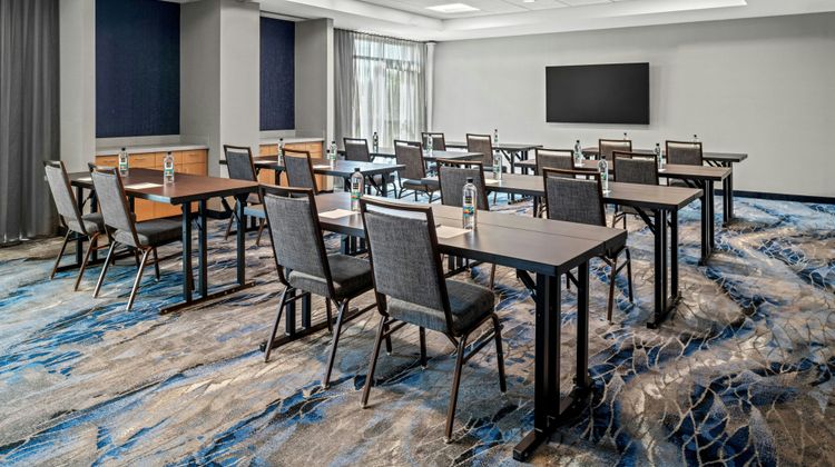 Fairfield by Marriott Lathrop Meeting